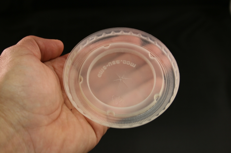 Coffee cup lid 3D printed in high resolution